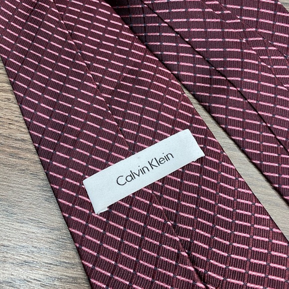 Calvin Klein Maroon w/ Pink Check Tie - Picture 3 of 4